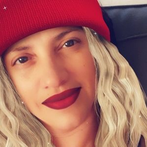 Meet your Posher, Jen